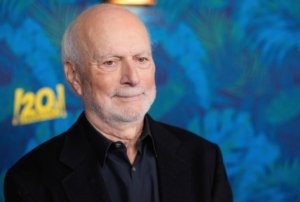 James Burrows, Legendary Director of Friends and Cheers, Has Died at 84