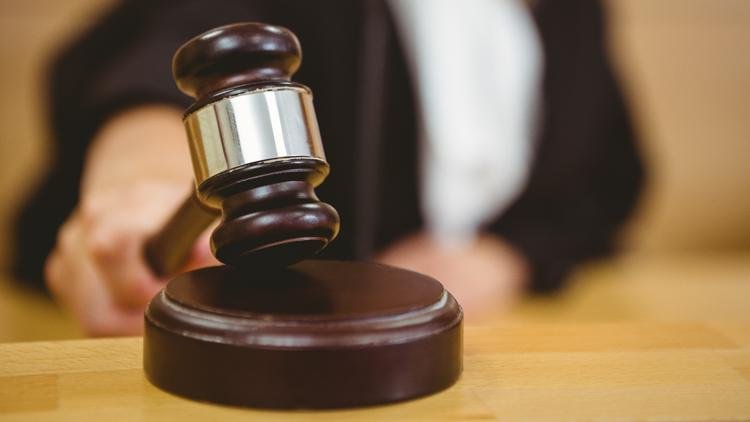 She Tricked a Blind Man to Steal His Guitars. Now, She’s Going to Prison