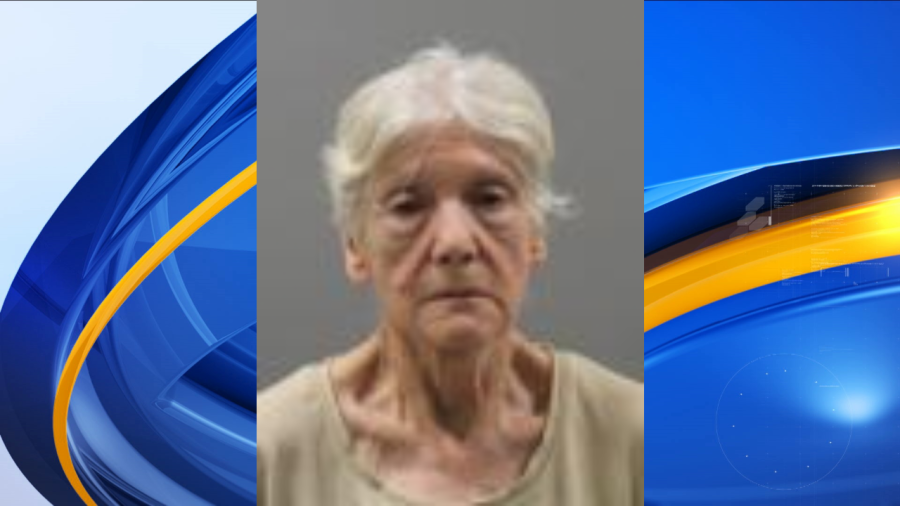 Bond Approved for 78-Year-Old With Alzheimer’s Accused of Stabbing Spouse