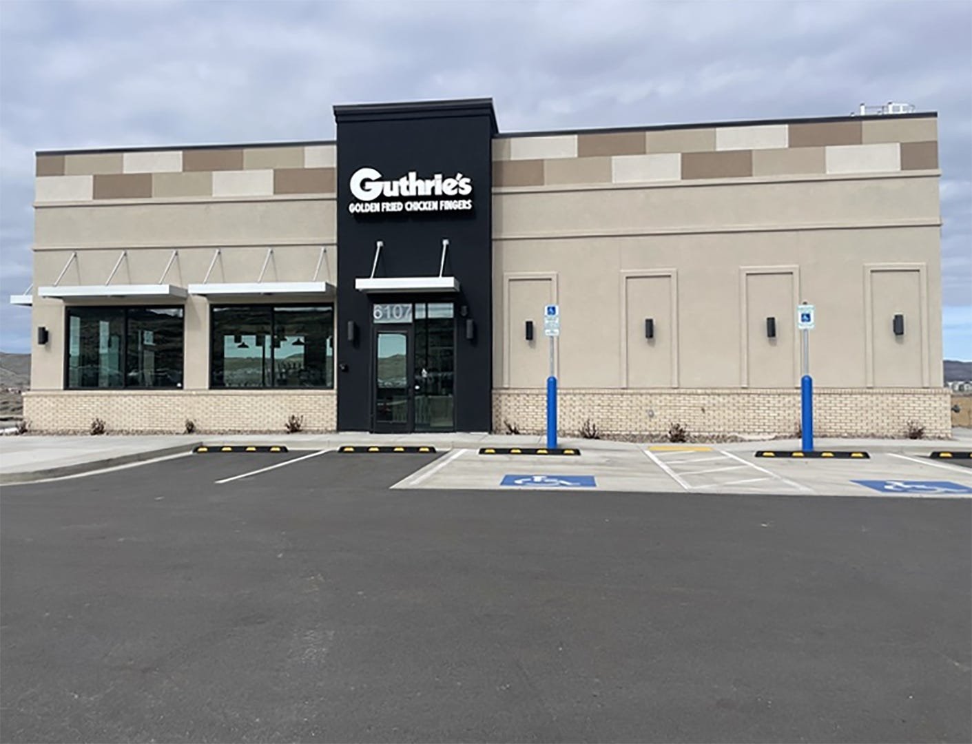 Move over, Raising Cane’s? Alabama’s legendary chicken finger chain just opened in Reno-Sparks
