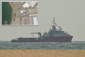 Iran Attacks Ship, Closes Hormuz Strait, US Strikes Back