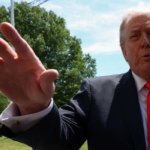Experts Dismiss Trump’s ‘Awful’ New Scheme as ‘Deeply Unserious’
