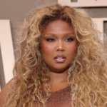 Lizzo Shares ‘Reasons’ Behind Her Weight Loss: ‘This Is Who I Am Now’