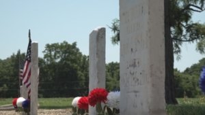 2 Andover Volunteers Revive One of the Town’s Oldest Cemeteries