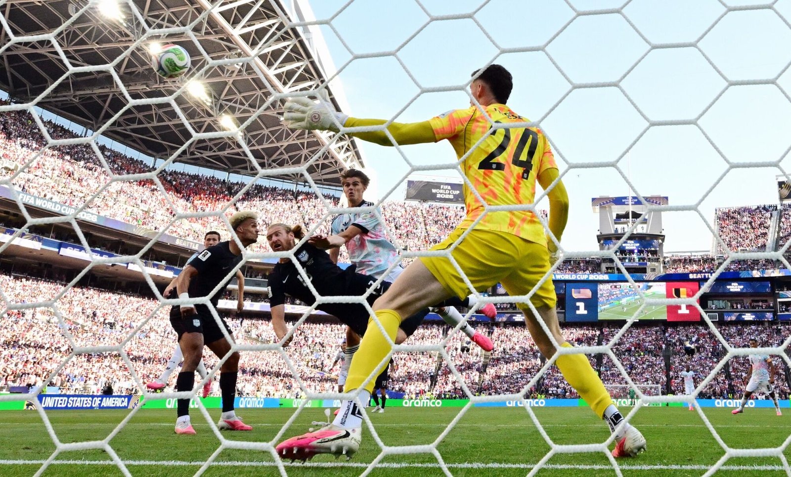 US falls to Belgium in controversial World Cup clash