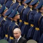 Russian Army Threatens Kremlin Amid Escalating Conflict