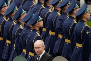 Russian Army Threatens Kremlin Amid Escalating Conflict